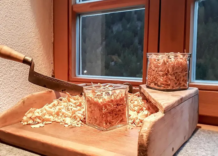 Beim Holzschnitzer-1 By Interhome