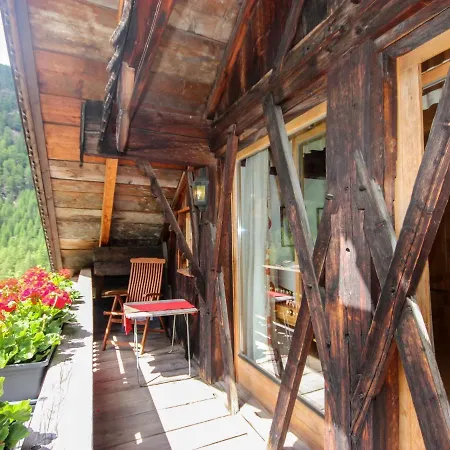 Beim Holzschnitzer-1 By Interhome * Зёльден